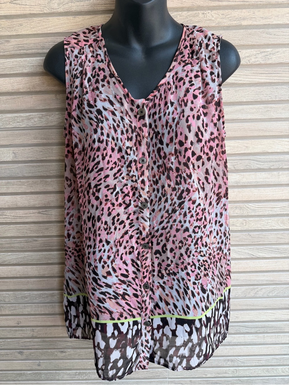 CAbi LOT 9 Piece Sleeveless Bundle Blouses Tops Cardigan Capsule Wardrobe Small - Picture 6 of 15